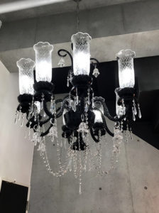 【ゴシック調な白ホリゾントレンタル撮影スタジオ】