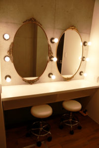 【白Ｒホリゾントが美しい撮影スタジオ】